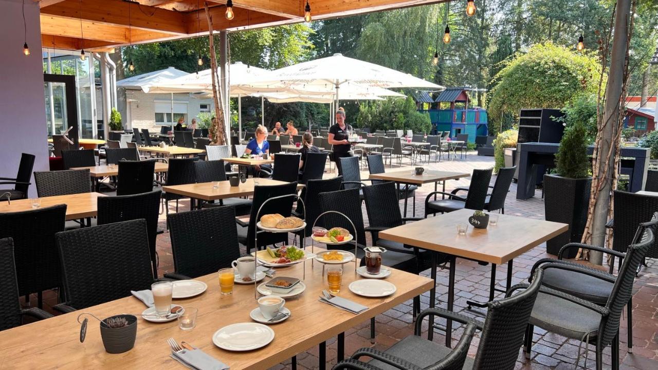 Hotel Zur Heidebluete Hambuhren Luaran gambar