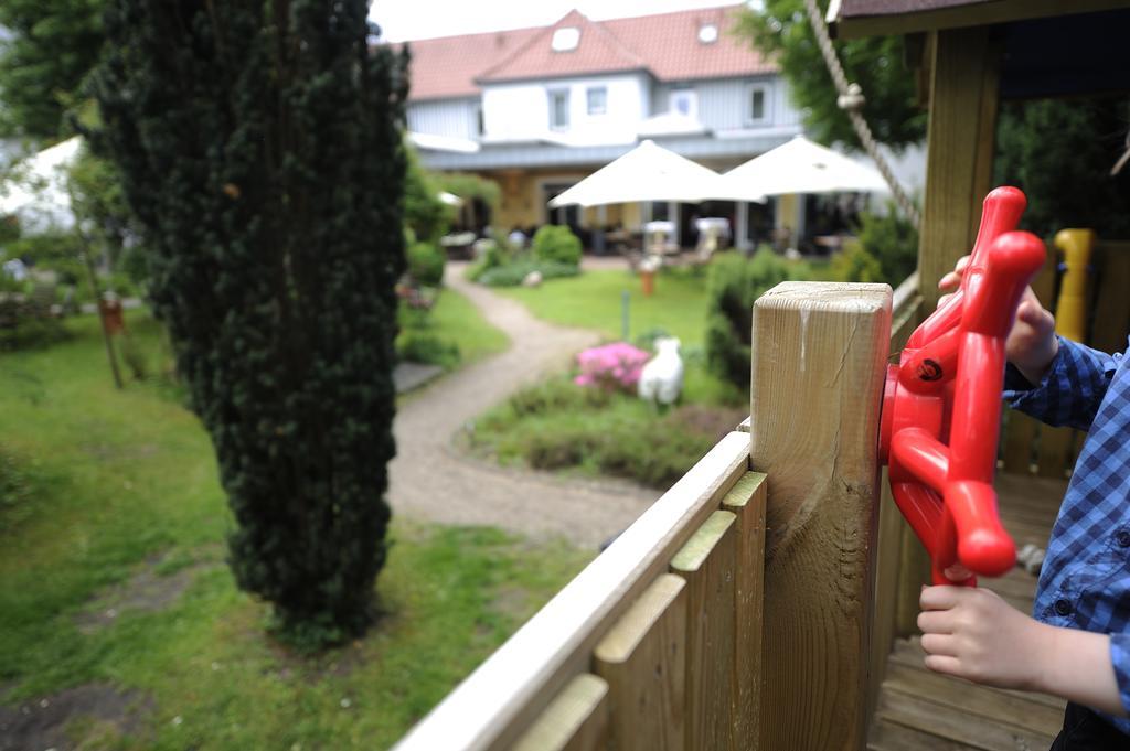 Hotel Zur Heidebluete Hambuhren Luaran gambar