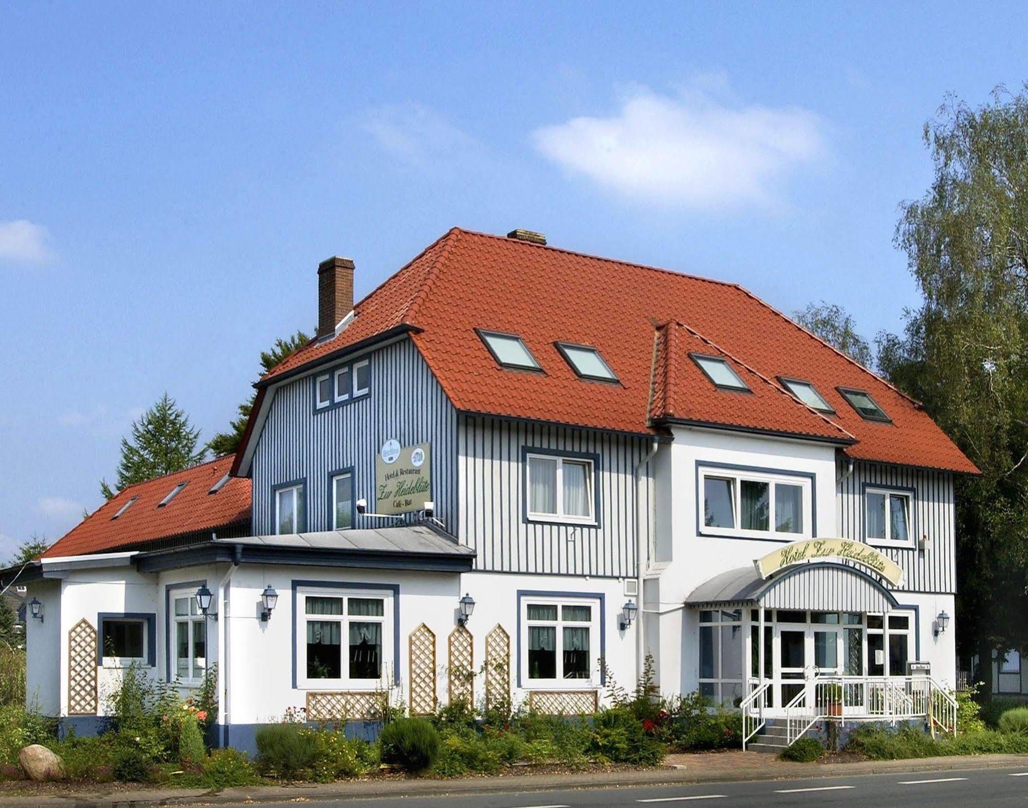 Hotel Zur Heidebluete Hambuhren Luaran gambar