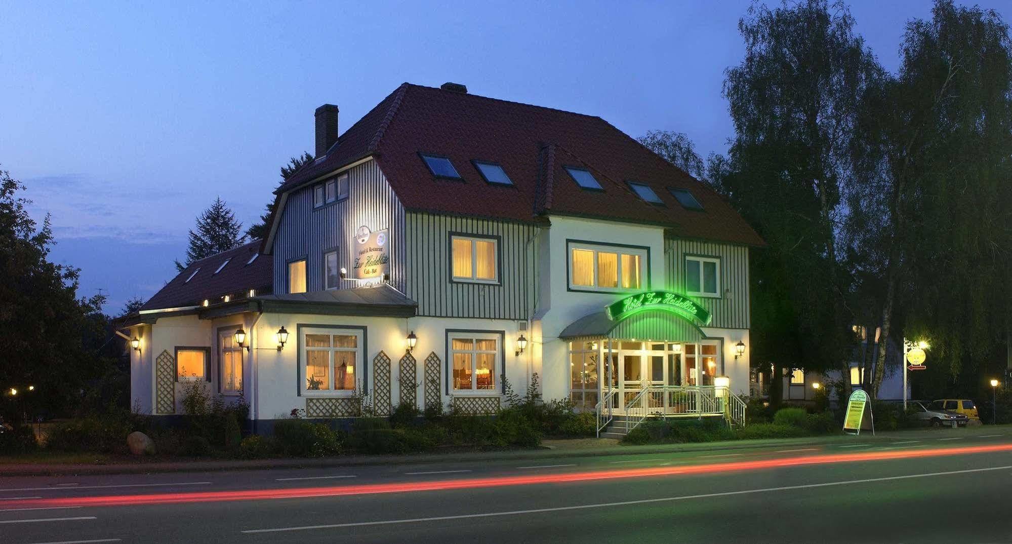 Hotel Zur Heidebluete Hambuhren Luaran gambar